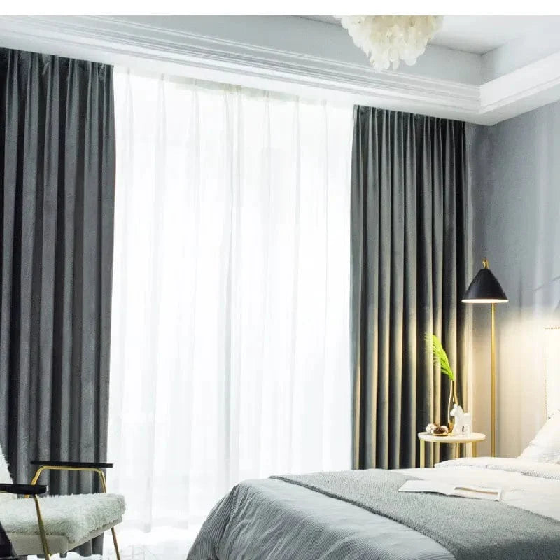 Rideau velours gris traditionnel